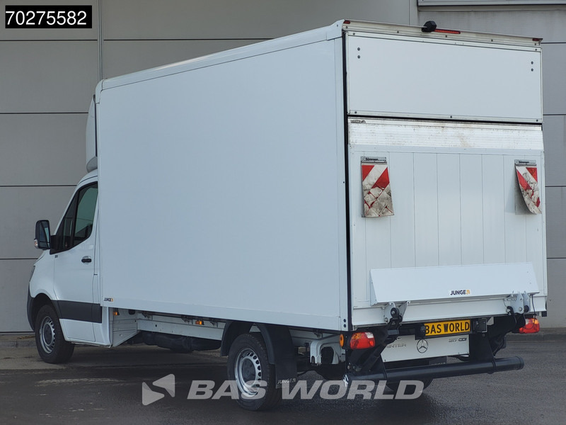 Mercedes-Benz Sprinter 317 CDI Bakwagen Automaat Laadklep Camera Meubelbak Koffer LBW 20m3 Airco - Фургон с закрытым кузовом: фото 2 Mercedes-Benz Sprinter 317 CDI Bakwagen Automaat Laadklep Camera Meubelbak Koffer LBW 20m3 Airco - Фургон с закрытым кузовом: фото 2