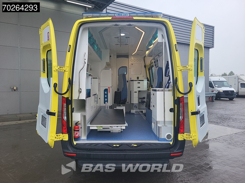 Mercedes-Benz Sprinter 319 CDI Automaat Nieuw! Complete Ambulance Ziekenwagen Rettungswagen Krankenwagen Airco - Машина скорой помощи: фото 3 Mercedes-Benz Sprinter 319 CDI Automaat Nieuw! Complete Ambulance Ziekenwagen Rettungswagen Krankenwagen Airco - Машина скорой помощи: фото 3