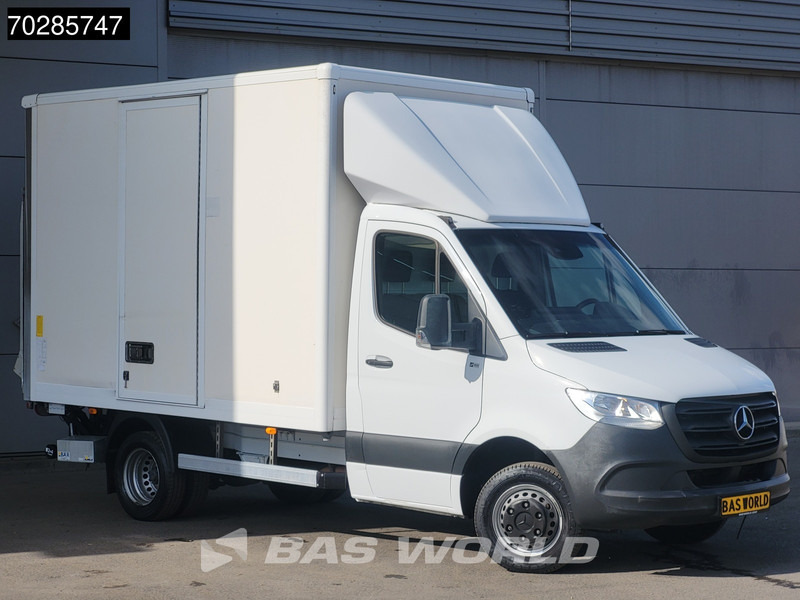 Mercedes-Benz Sprinter 514 CDI Laadklep Automaat Zijdeur Bakwagen Dubbellucht Airco Cruise MBUX CarPlay Euro6 Meubelbak Koffer 17m3 Airco Cruise contro - Фургон с закрытым кузовом: фото 3 Mercedes-Benz Sprinter 514 CDI Laadklep Automaat Zijdeur Bakwagen Dubbellucht Airco Cruise MBUX CarPlay Euro6 Meubelbak Koffer 17m3 Airco Cruise contro - Фургон с закрытым кузовом: фото 3