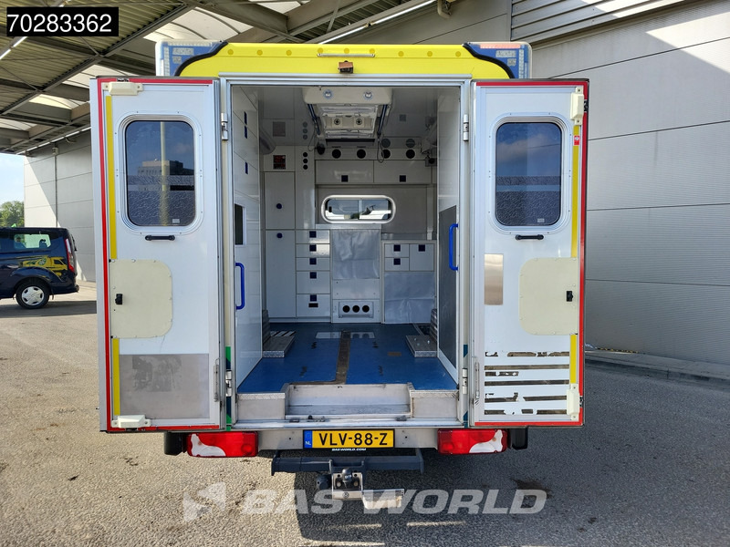Mercedes-Benz Sprinter 519 CDI 3.0L V6 Automaat 190PK Ambulance Trekhaak Airco Cruise APK 02-2026 Euro6 Rettungswagen Krankenwagen 13m3 Airco Trekhaak - Машина скорой помощи: фото 3 Mercedes-Benz Sprinter 519 CDI 3.0L V6 Automaat 190PK Ambulance Trekhaak Airco Cruise APK 02-2026 Euro6 Rettungswagen Krankenwagen 13m3 Airco Trekhaak - Машина скорой помощи: фото 3