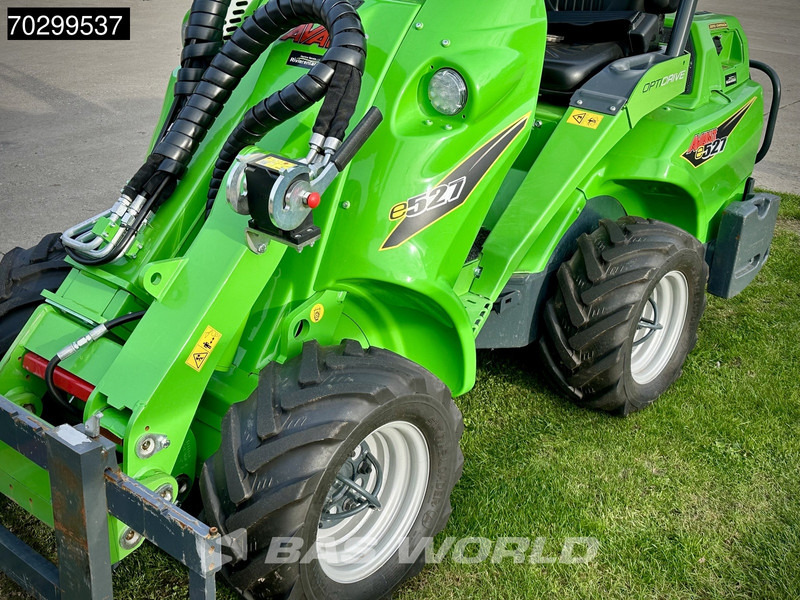 Avant E527 TDL - Колёсный погрузчик: фото 3 Avant E527 TDL - Колёсный погрузчик: фото 3