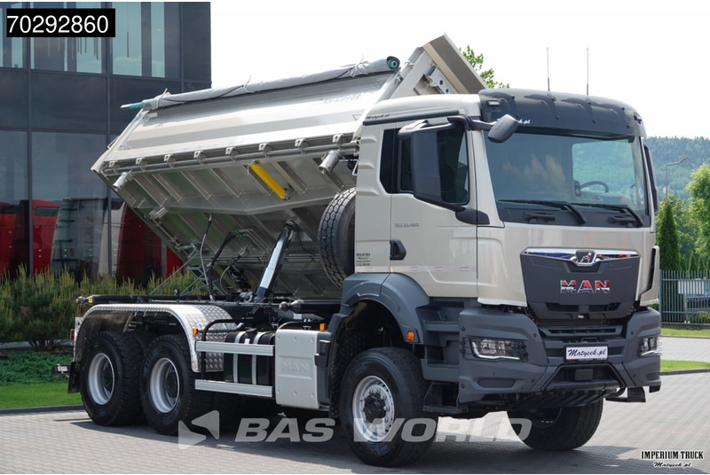 Новый Самосвал MAN TGS 33.480 TGS 6X6 6x6 3-Way Kipper Big-Axle Euro 6: фото 11 Новый Самосвал MAN TGS 33.480 TGS 6X6 6x6 3-Way Kipper Big-Axle Euro 6: фото 11