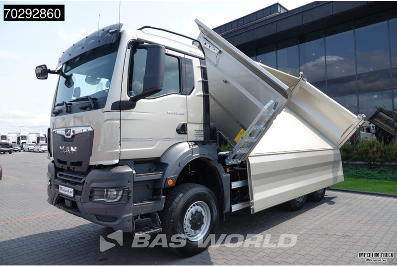 Новый Самосвал MAN TGS 33.480 TGS 6X6 6x6 3-Way Kipper Big-Axle Euro 6: фото 12 Новый Самосвал MAN TGS 33.480 TGS 6X6 6x6 3-Way Kipper Big-Axle Euro 6: фото 12
