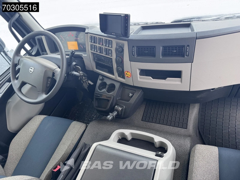 Грузовик с закрытым кузовом Volvo FL 250 4X2 14tonner Automatic Exhibition truck EURO 6: фото 11 Грузовик с закрытым кузовом Volvo FL 250 4X2 14tonner Automatic Exhibition truck EURO 6: фото 11