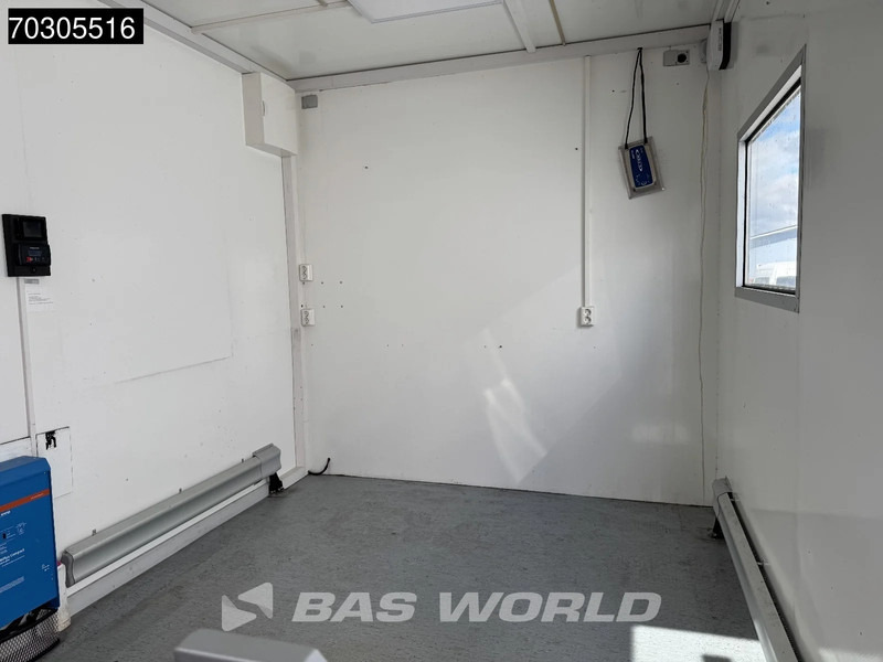 Грузовик с закрытым кузовом Volvo FL 250 4X2 14tonner Automatic Exhibition truck EURO 6: фото 7 Грузовик с закрытым кузовом Volvo FL 250 4X2 14tonner Automatic Exhibition truck EURO 6: фото 7