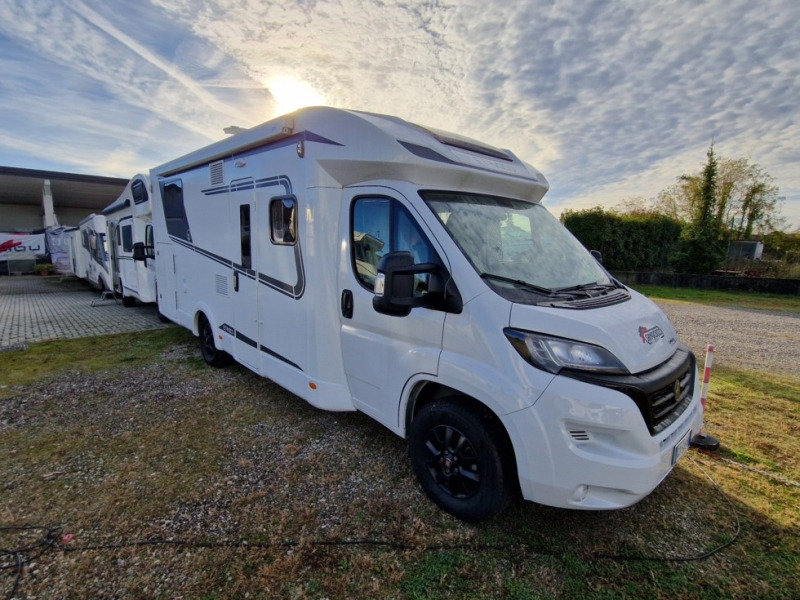 Etrusco T 7400 SBC - Полуинтегрированный автодом: фото 1 Etrusco T 7400 SBC - Полуинтегрированный автодом: фото 1