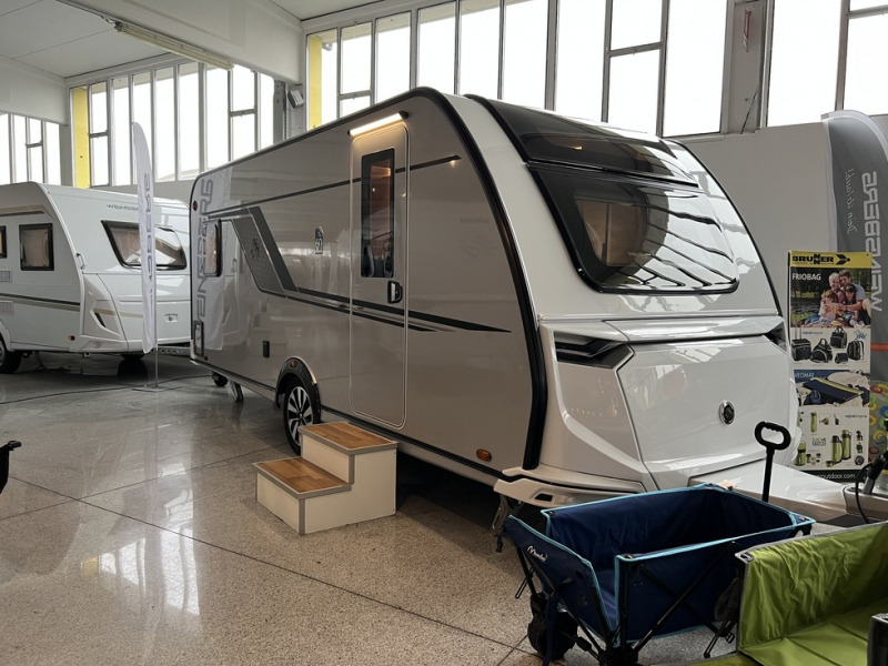 Knaus Sudwind 500 PF 60° Years - Прицеп дача: фото 1 Knaus Sudwind 500 PF 60° Years - Прицеп дача: фото 1
