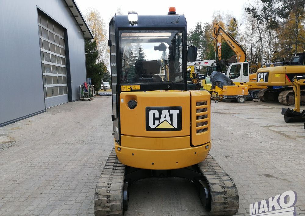 Caterpillar 302.7 D CR - Гусеничный экскаватор: фото 4 Caterpillar 302.7 D CR - Гусеничный экскаватор: фото 4