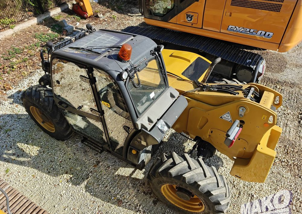 Caterpillar TH407 - Телескопический погрузчик: фото 2 Caterpillar TH407 - Телескопический погрузчик: фото 2