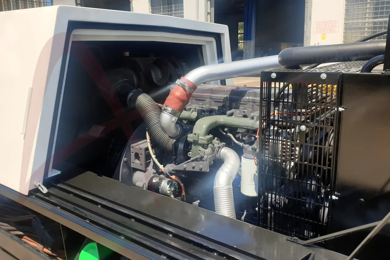 HOUCHIN 690-140 28 - Аэродромный источник питания: фото 5 HOUCHIN 690-140 28 - Аэродромный источник питания: фото 5