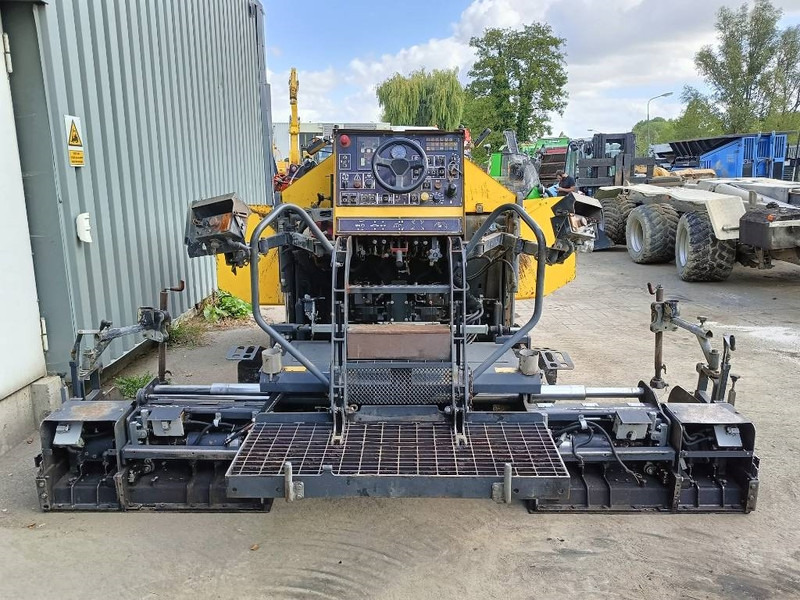 Bomag BF 223 C asfalteermachine asphalt paver dynamo - Асфальтоукладчик: фото 3 Bomag BF 223 C asfalteermachine asphalt paver dynamo - Асфальтоукладчик: фото 3