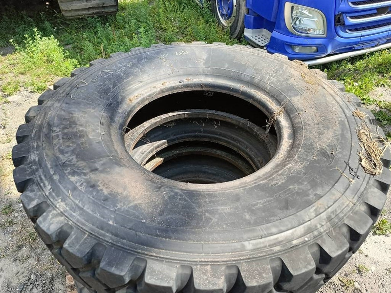 Michelin 12.00R20 , 14.00R20, 335/80R20 , 395/85R2 365/80R2 - Шины и диски для Строительной техники: фото 3 Michelin 12.00R20 , 14.00R20, 335/80R20 , 395/85R2 365/80R2 - Шины и диски для Строительной техники: фото 3