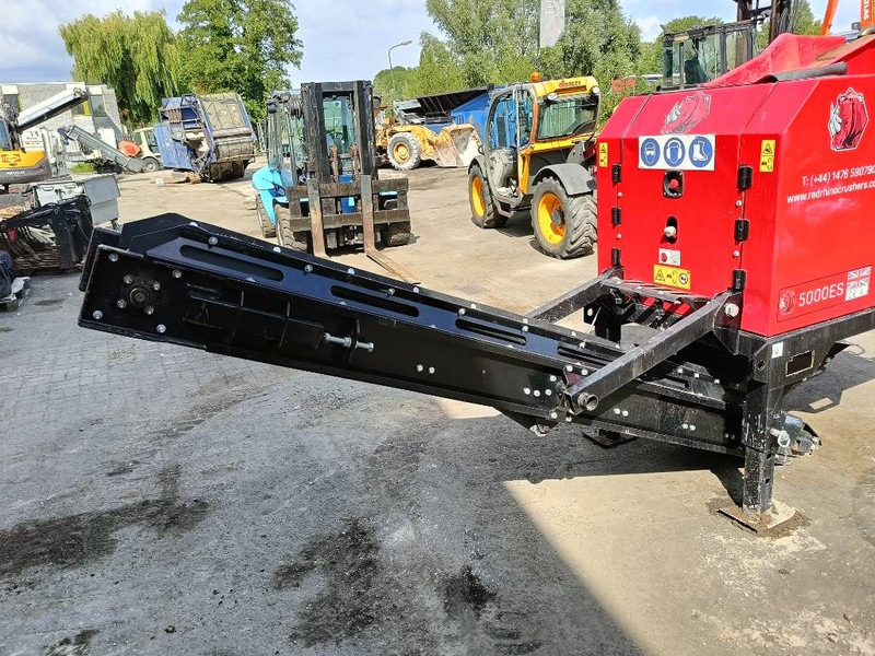 Мобильная дробилка Red Rhino 5000 es crusher 15 kw electric vergruizer 2024 CE: фото 17 Мобильная дробилка Red Rhino 5000 es crusher 15 kw electric vergruizer 2024 CE: фото 17
