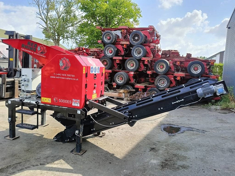 Мобильная дробилка Red Rhino 5000 es crusher 15 kw electric vergruizer 2024 CE: фото 11 Мобильная дробилка Red Rhino 5000 es crusher 15 kw electric vergruizer 2024 CE: фото 11