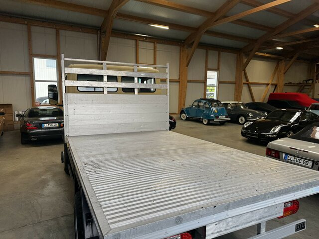 MERCEDES-BENZ 814 DA T2 Vario 4x4 Allrad... - Кастенваген: фото 2 MERCEDES-BENZ 814 DA T2 Vario 4x4 Allrad... - Кастенваген: фото 2