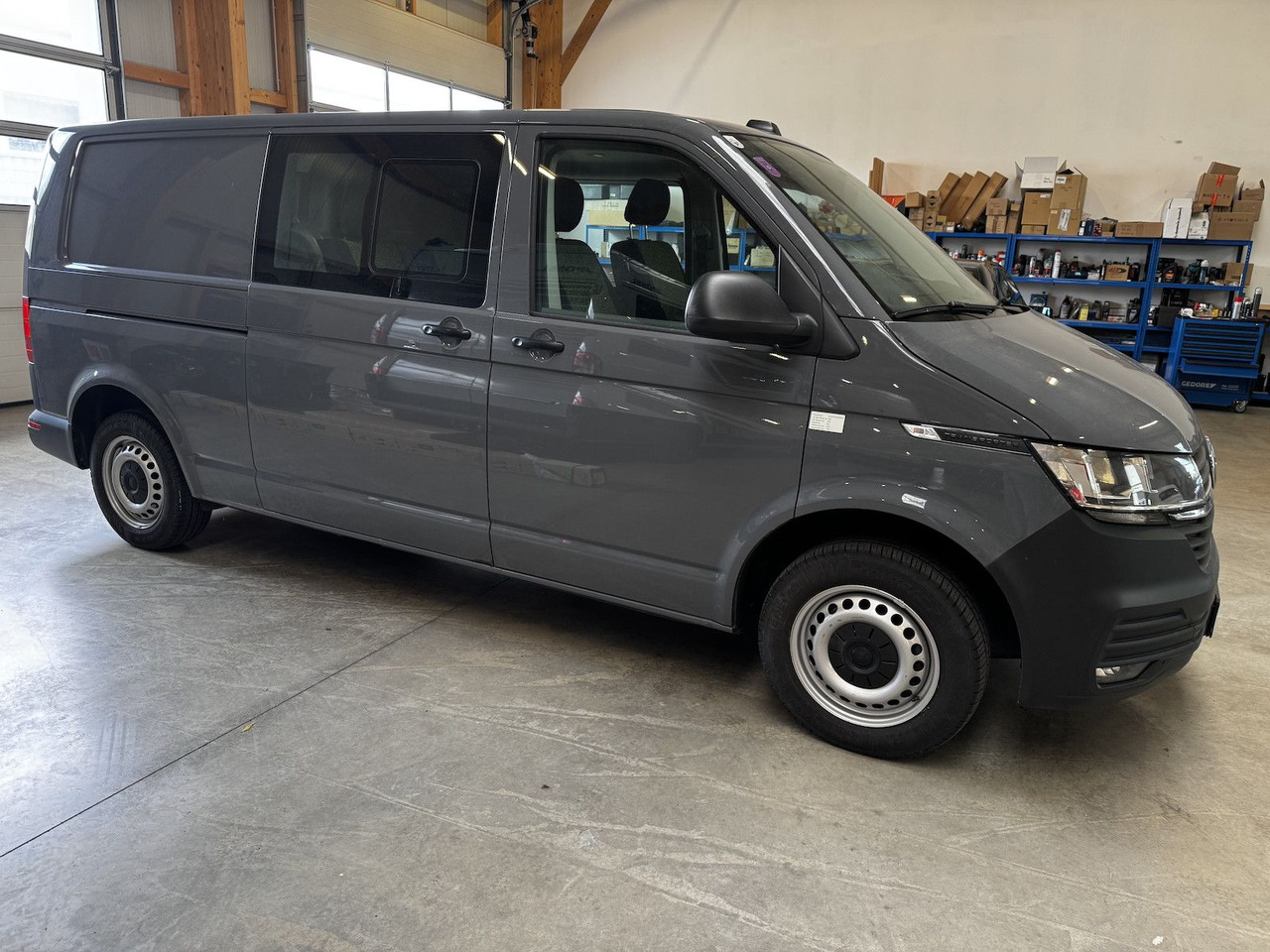 Volkswagen T6.1 lang 5-Sitzer 2.0 TDI 4Motion - Легковой автомобиль: фото 5 Volkswagen T6.1 lang 5-Sitzer 2.0 TDI 4Motion - Легковой автомобиль: фото 5