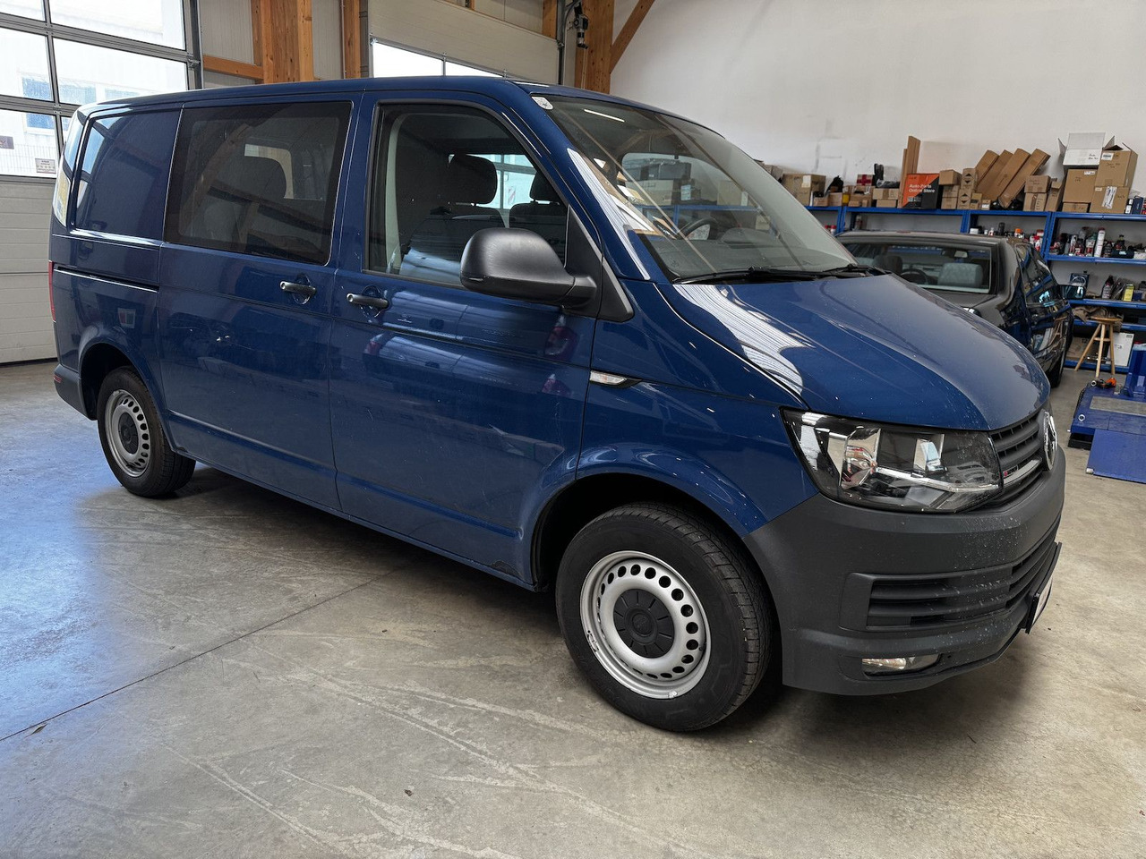 Volkswagen T6 2.0 TDI 4Motion Kasten 6-Sitzer - Легковой фургон, Грузопассажирский фургон: фото 4 Volkswagen T6 2.0 TDI 4Motion Kasten 6-Sitzer - Легковой фургон, Грузопассажирский фургон: фото 4