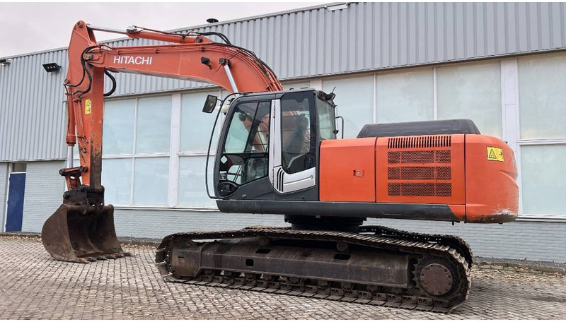 Hitachi ZX 250 LC N-3 - Гусеничный экскаватор: фото 3 Hitachi ZX 250 LC N-3 - Гусеничный экскаватор: фото 3