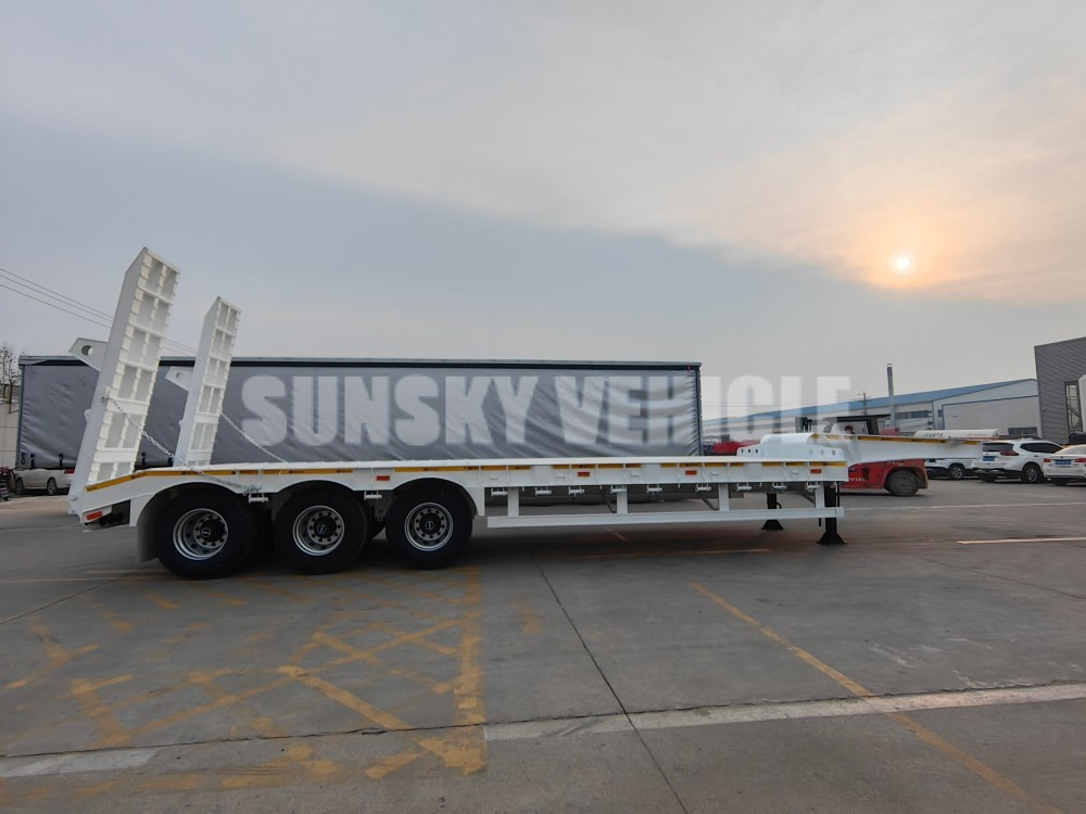SUNSKY 3 Axle 40 Tons gooseneck lowbed trailer - Низкорамный полуприцеп: фото 5 SUNSKY 3 Axle 40 Tons gooseneck lowbed trailer - Низкорамный полуприцеп: фото 5