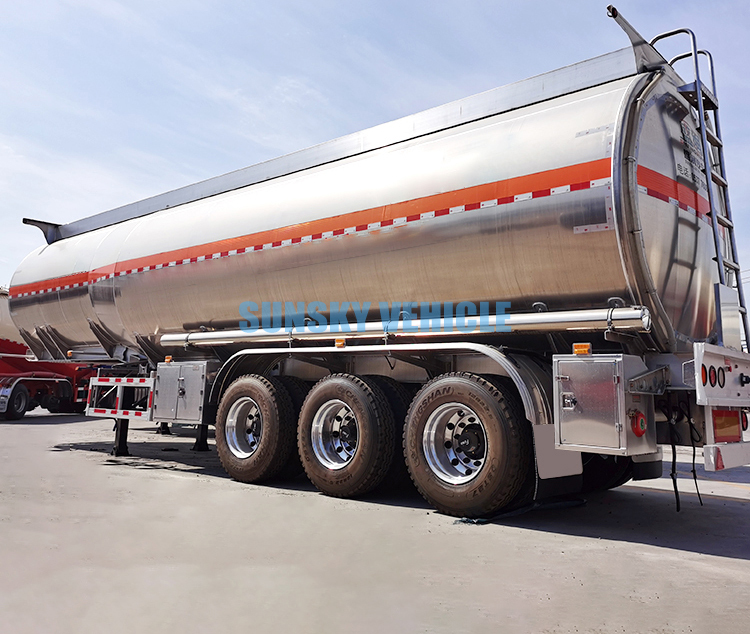 SUNSKY Fuel Tank Trailer - Полуприцеп-цистерна: фото 5 SUNSKY Fuel Tank Trailer - Полуприцеп-цистерна: фото 5