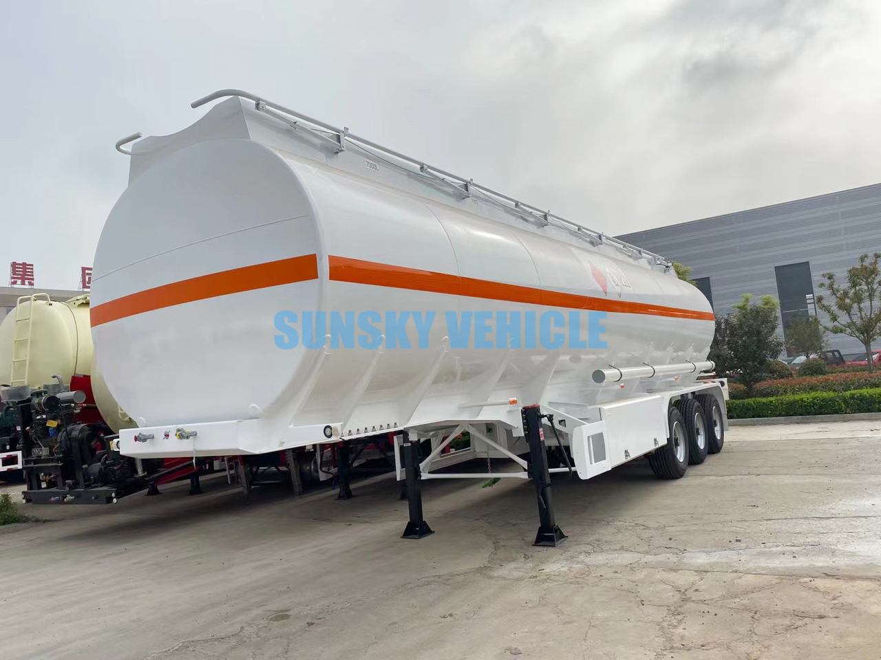 Новый Полуприцеп-цистерна для транспортировки топлива SUNSKY Fuel Tanker for sale: фото 11