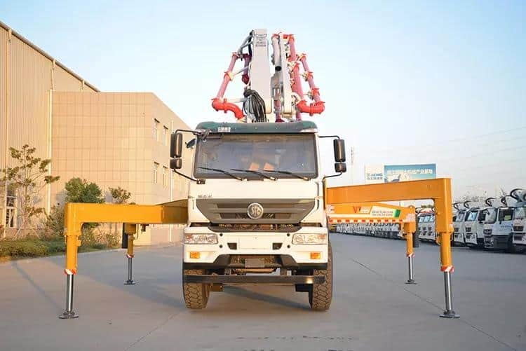XCMG Factory HB37V Used 37m Concrete Pump Truck - Автобетононасос: фото 5 XCMG Factory HB37V Used 37m Concrete Pump Truck - Автобетононасос: фото 5