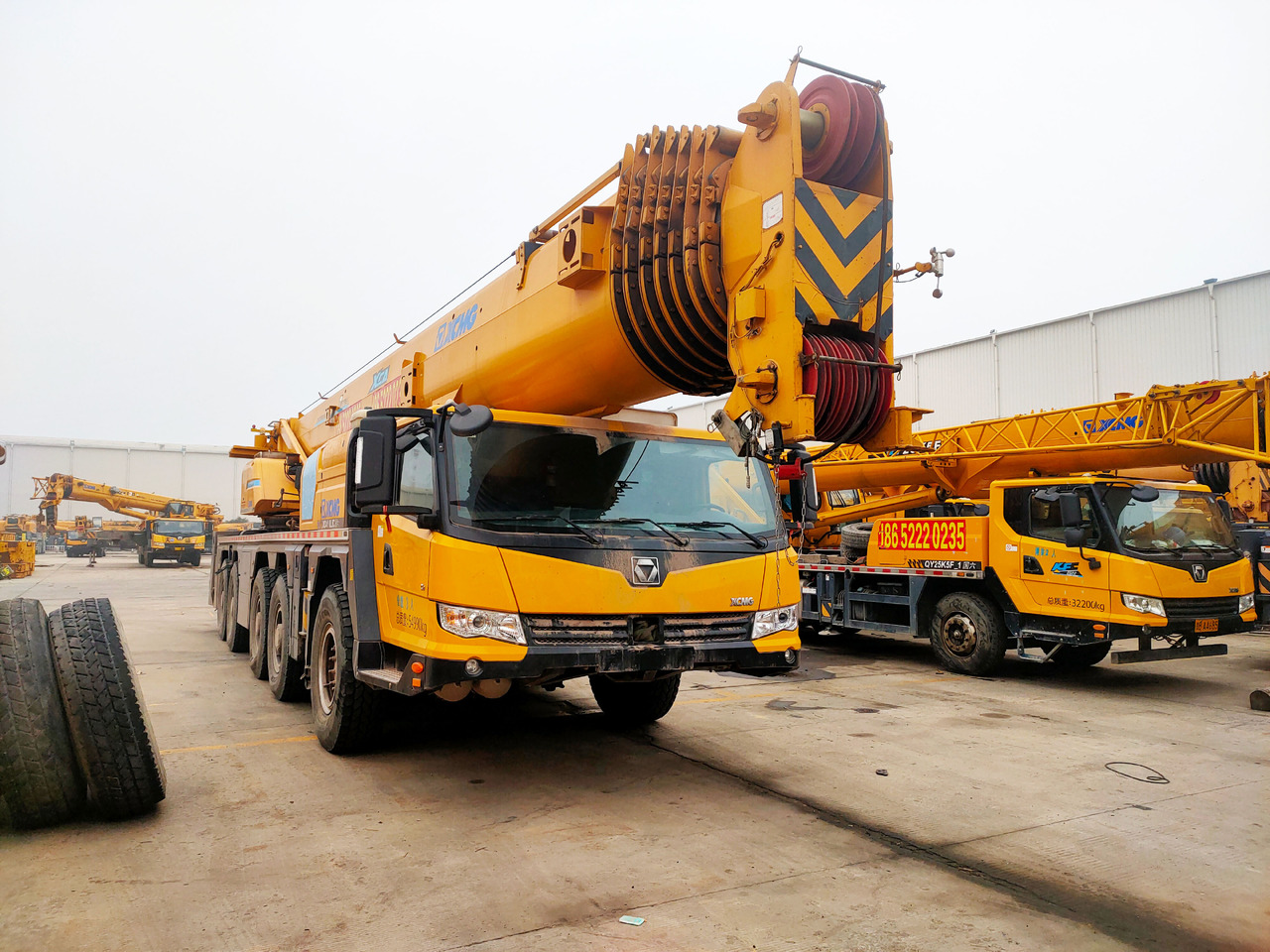 XCMG Official 130t Second Hand All Terrain Mobile Crane XCA130L8C Hydraulic Arm Crane Price List - Вседорожный кран: фото 2 XCMG Official 130t Second Hand All Terrain Mobile Crane XCA130L8C Hydraulic Arm Crane Price List - Вседорожный кран: фото 2