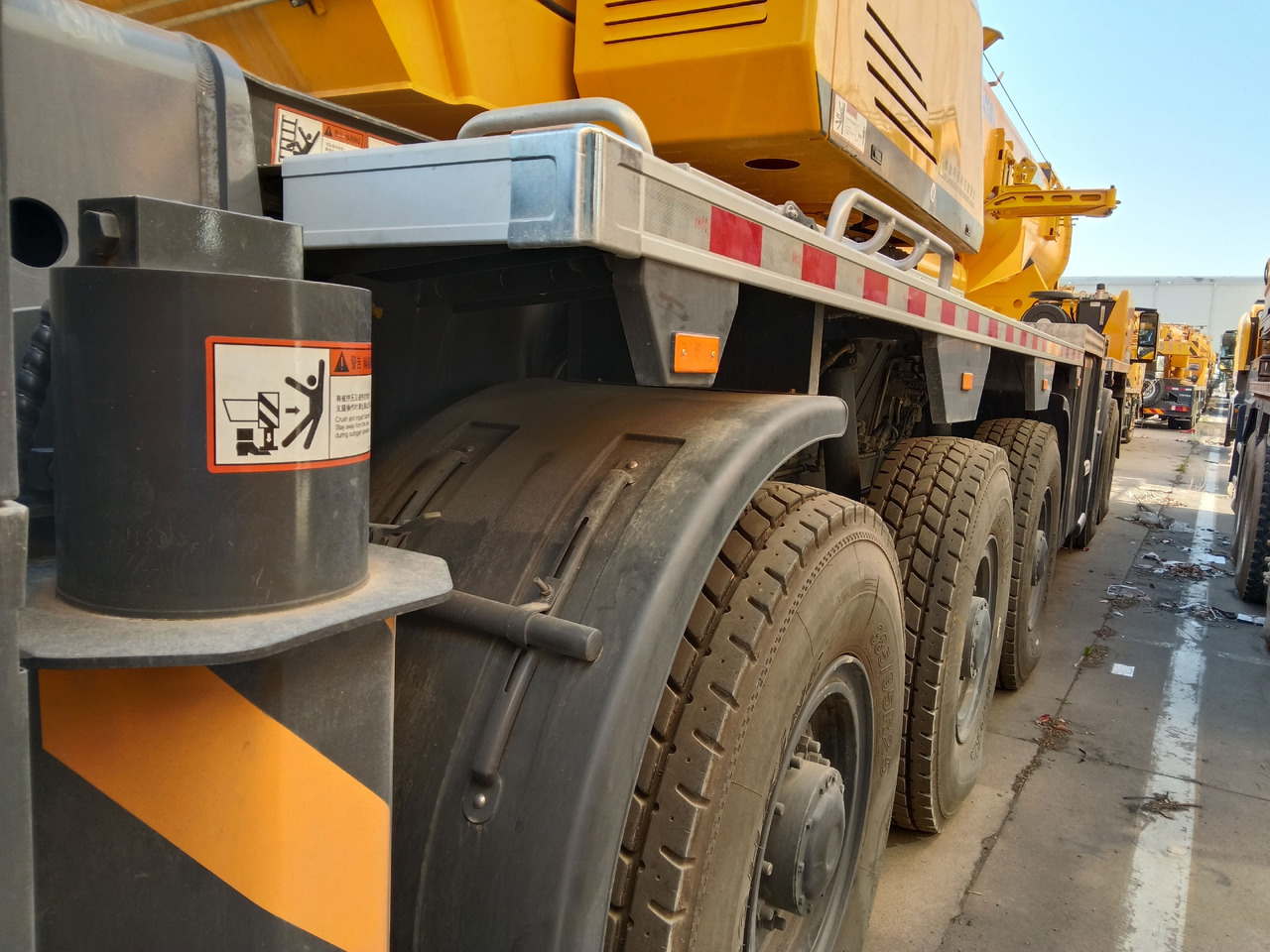 XCMG Official 8-Section XCA130L8_2 Used Knuckle Boom Truck Crane 130 Ton Hydraulic Crane Price - Вседорожный кран: фото 3 XCMG Official 8-Section XCA130L8_2 Used Knuckle Boom Truck Crane 130 Ton Hydraulic Crane Price - Вседорожный кран: фото 3