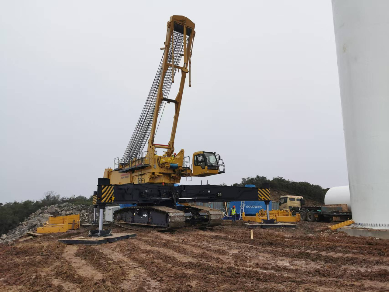 XCMG Official Construction Mobile Crane XGC2100W 110Ton Used Hydraulic Crawler Crane - Гусеничный кран: фото 2 XCMG Official Construction Mobile Crane XGC2100W 110Ton Used Hydraulic Crawler Crane - Гусеничный кран: фото 2