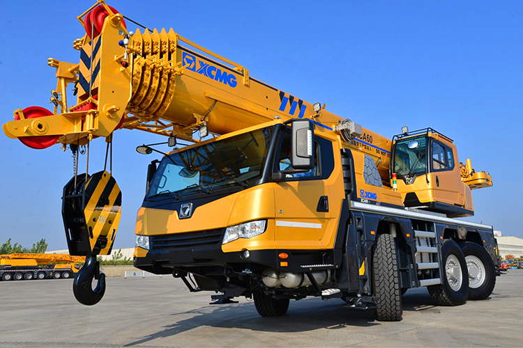 XCMG Official Manufacturer All Terrain Crane 60 Ton to 500 Ton Mobile Crane - Вседорожный кран: фото 1 XCMG Official Manufacturer All Terrain Crane 60 Ton to 500 Ton Mobile Crane - Вседорожный кран: фото 1