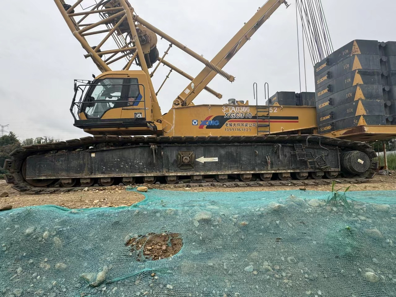 XCMG Official Second Hand Crawler Crane Lifting Equipment Mobile XGC300 300 Ton Crane Price - Гусеничный кран: фото 5 XCMG Official Second Hand Crawler Crane Lifting Equipment Mobile XGC300 300 Ton Crane Price - Гусеничный кран: фото 5