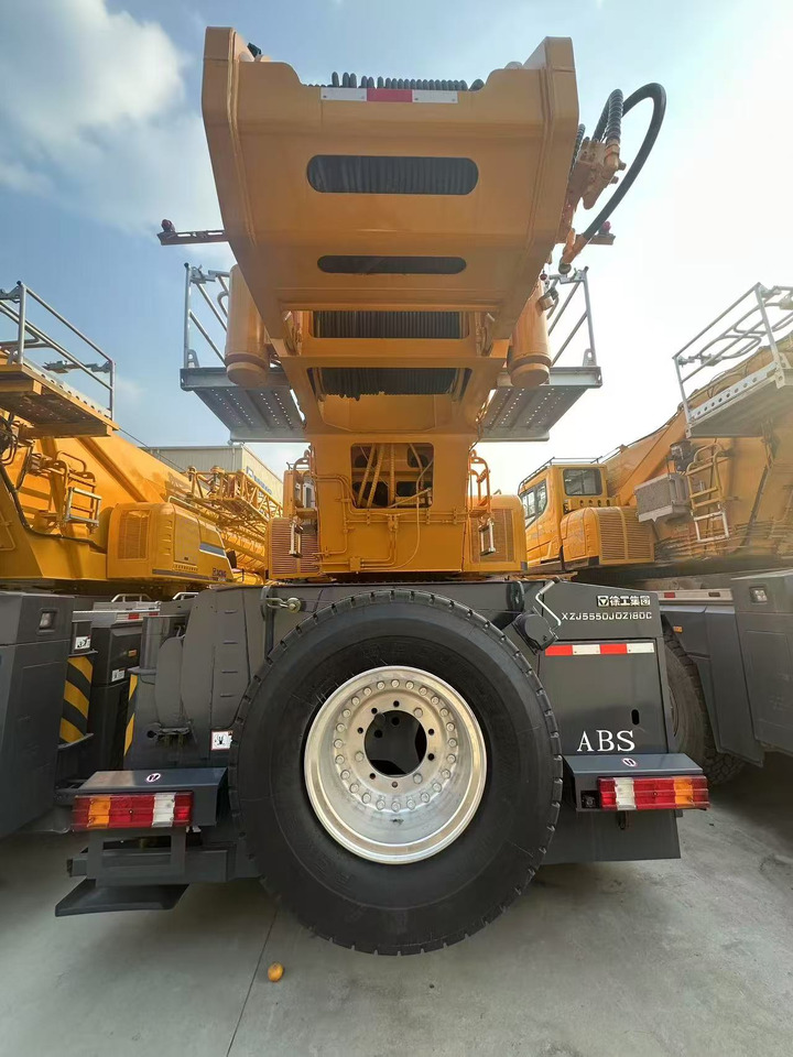 XCMG Official Used Mobile Hydraulic Truck Cranes XCA180L8C All Terrain Cranes Price - Вседорожный кран: фото 5 XCMG Official Used Mobile Hydraulic Truck Cranes XCA180L8C All Terrain Cranes Price - Вседорожный кран: фото 5