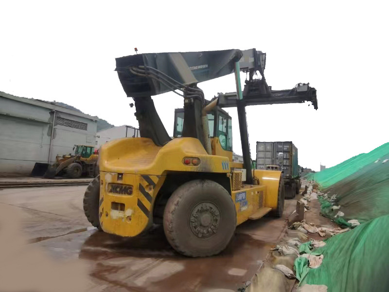 XCMG Official Used Mobile Reach Stacker 45 Tons XCS4531K For Container Price List - Ричстакер: фото 3 XCMG Official Used Mobile Reach Stacker 45 Tons XCS4531K For Container Price List - Ричстакер: фото 3