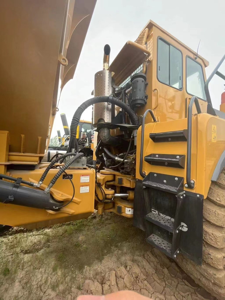 XCMG Official Xda40 40 Ton Second Hand Used Mining Dump Truck with Good Price - Сочленённый самосвал: фото 4 XCMG Official Xda40 40 Ton Second Hand Used Mining Dump Truck with Good Price - Сочленённый самосвал: фото 4