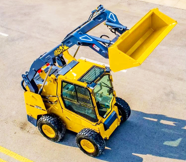 XCMG XC7-SR12 1.2ton skid steer loader price - Мини-погрузчик с бортовым поворотом: фото 5 XCMG XC7-SR12 1.2ton skid steer loader price - Мини-погрузчик с бортовым поворотом: фото 5