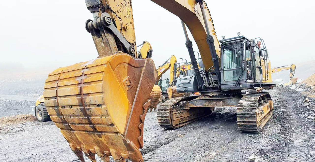 XCMG XE690DK heavy duty used excavator crawler price - Гусеничный экскаватор: фото 2 XCMG XE690DK heavy duty used excavator crawler price - Гусеничный экскаватор: фото 2