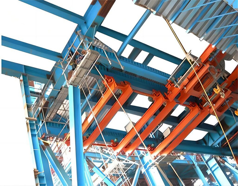 XCMG electric double-girder suspension rail-crossing crane - Козловой кран: фото 2 XCMG electric double-girder suspension rail-crossing crane - Козловой кран: фото 2