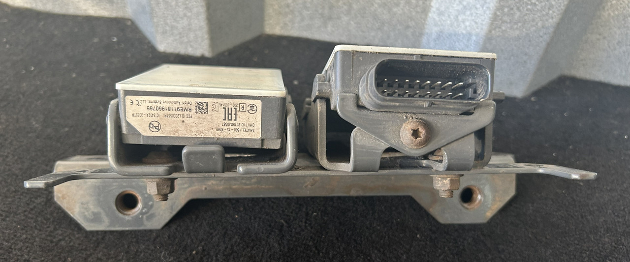 ACTROS MP4 RBZ RADAR CONTROL MODULE - Блок управления: фото 3 ACTROS MP4 RBZ RADAR CONTROL MODULE - Блок управления: фото 3