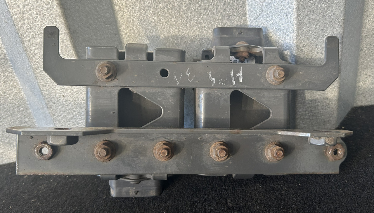 ACTROS MP4 RBZ RADAR CONTROL MODULE - Блок управления: фото 2 ACTROS MP4 RBZ RADAR CONTROL MODULE - Блок управления: фото 2