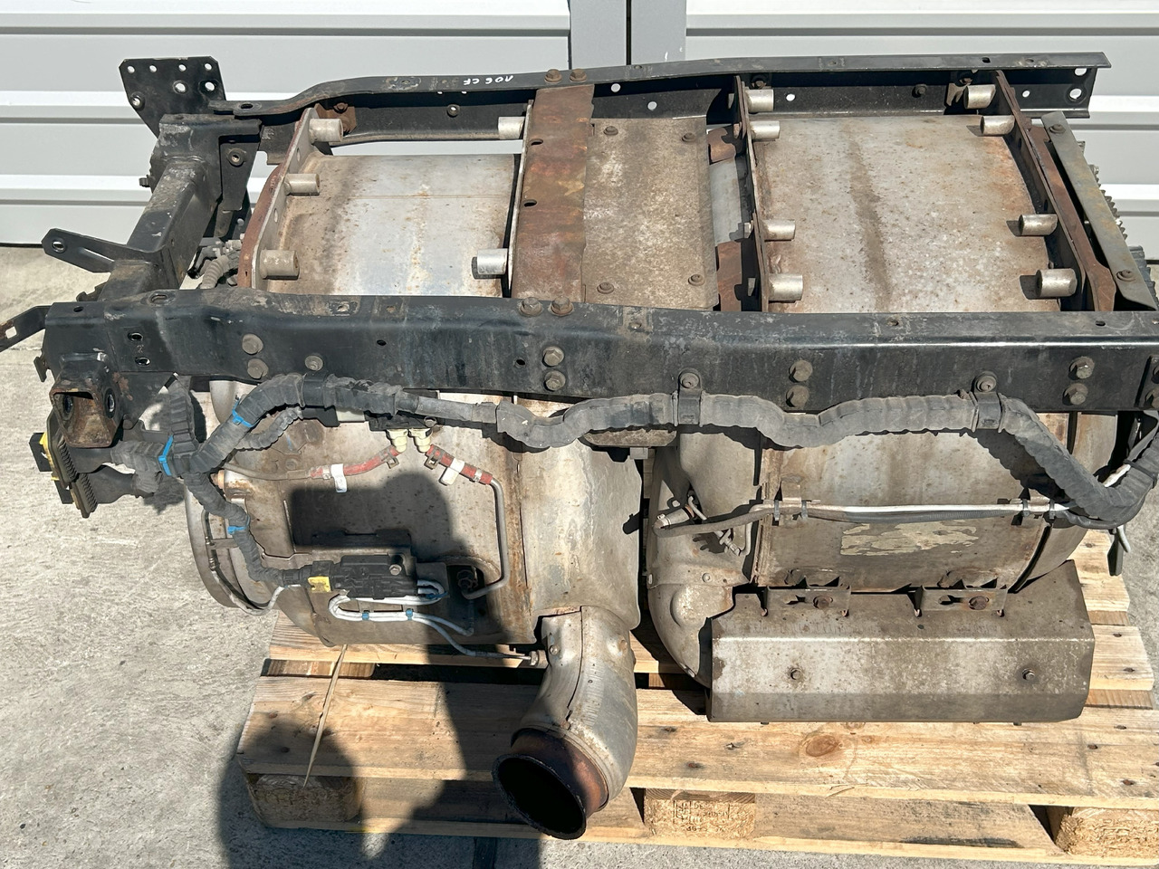 DAF CF EURO 6 COMPLETE CATALYTIC CONVERTER - Катализатор для Грузовиков: фото 4 DAF CF EURO 6 COMPLETE CATALYTIC CONVERTER - Катализатор для Грузовиков: фото 4