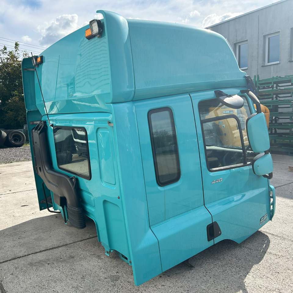 DAF CF EURO 6 SPACE CAB - Кабина: фото 4 DAF CF EURO 6 SPACE CAB - Кабина: фото 4