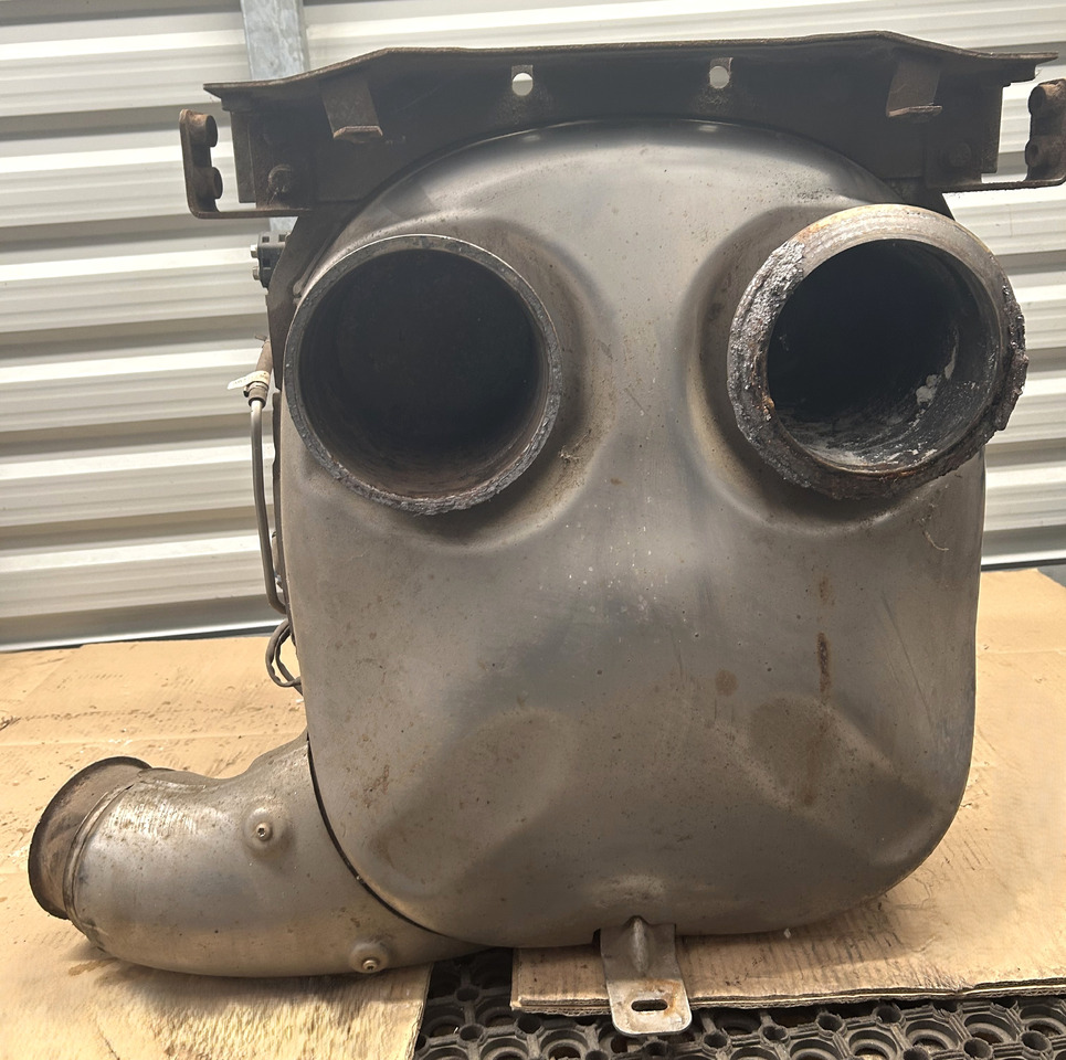 DAF DPF CATALYTIC CONVERTER DAF XF 106 - Катализатор: фото 5 DAF DPF CATALYTIC CONVERTER DAF XF 106 - Катализатор: фото 5