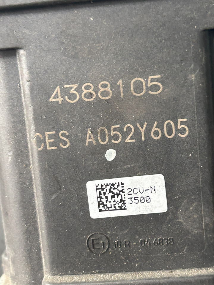 DAF XF 106 480 ADBLUE PUMP 4388105 A052Y605 - Глушитель/ Выхлопная система для Грузовиков: фото 2 DAF XF 106 480 ADBLUE PUMP 4388105 A052Y605 - Глушитель/ Выхлопная система для Грузовиков: фото 2