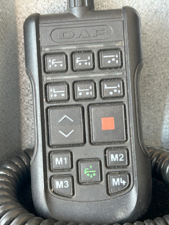 DAF XF 106 480 SUSPENSION AIRBAG REMOTE CONTROL - Подвеска для Грузовиков: фото 2 DAF XF 106 480 SUSPENSION AIRBAG REMOTE CONTROL - Подвеска для Грузовиков: фото 2