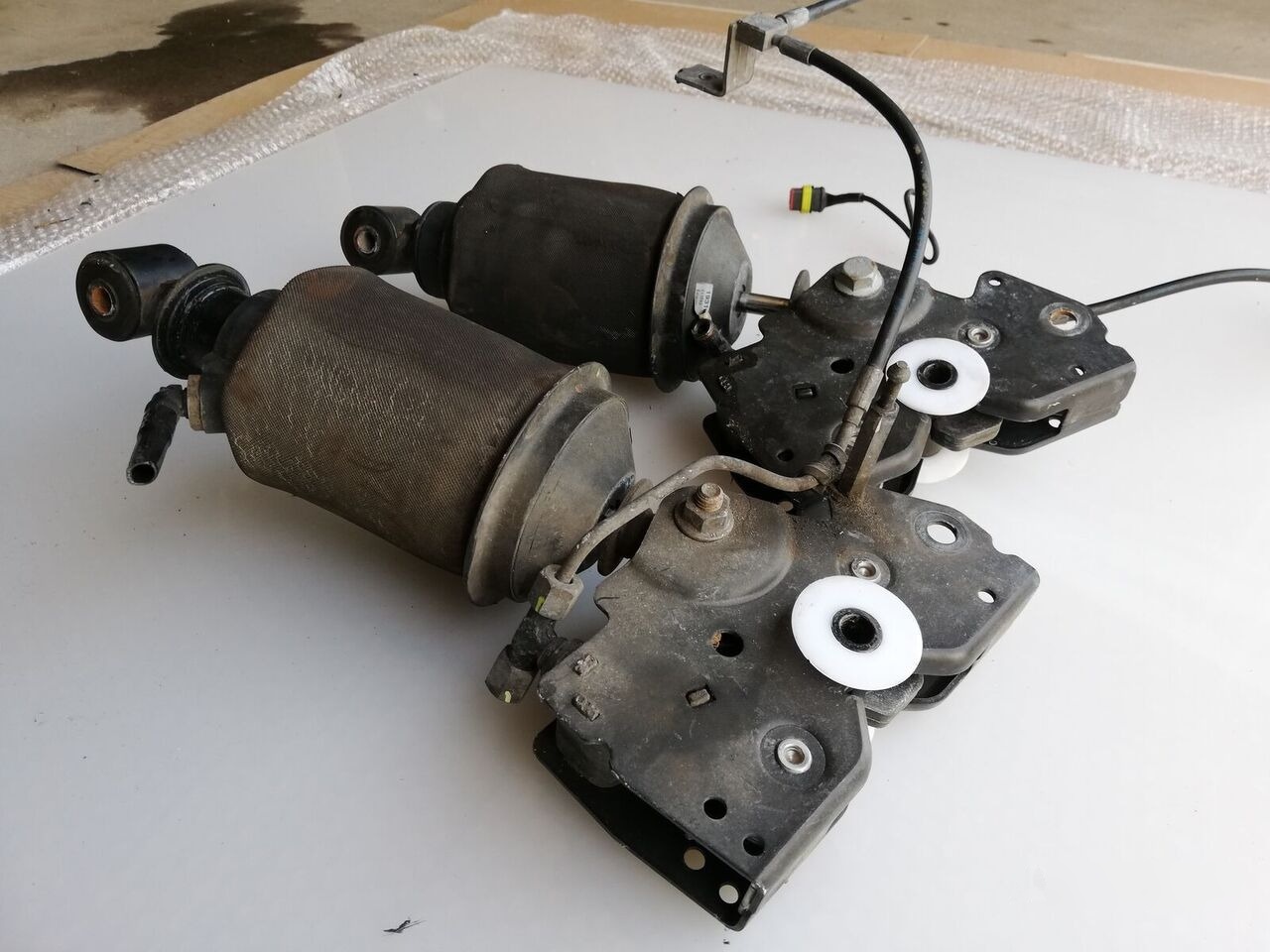 DAF XF 106 truck - Подвеска кабины для Грузовиков: фото 2 DAF XF 106 truck - Подвеска кабины для Грузовиков: фото 2