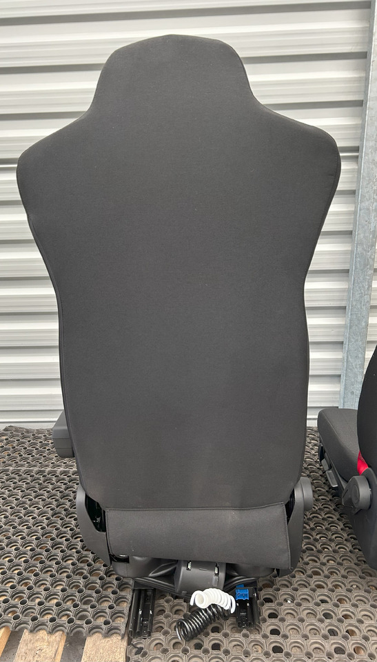 IVECO NEW SEAT IVECO S-WAY - Сиденье: фото 3 IVECO NEW SEAT IVECO S-WAY - Сиденье: фото 3