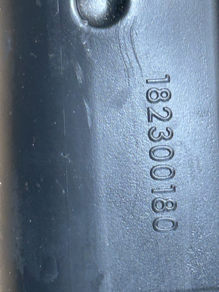 IVECO STRALIS , S-WAY - Гидравлический цилиндр: фото 4 IVECO STRALIS , S-WAY - Гидравлический цилиндр: фото 4