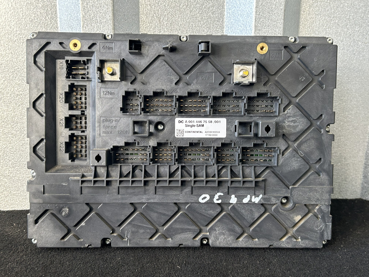 MERCEDES ACTROS MP4 A FUSE MODULE SAM - Предохранитель: фото 2 MERCEDES ACTROS MP4 A FUSE MODULE SAM - Предохранитель: фото 2