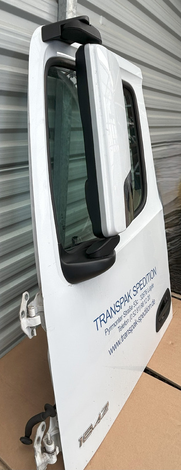 MERCEDES ACTROS MP4 DOOR LEFT WITH MIRROR - Дверь и запчасти: фото 2 MERCEDES ACTROS MP4 DOOR LEFT WITH MIRROR - Дверь и запчасти: фото 2