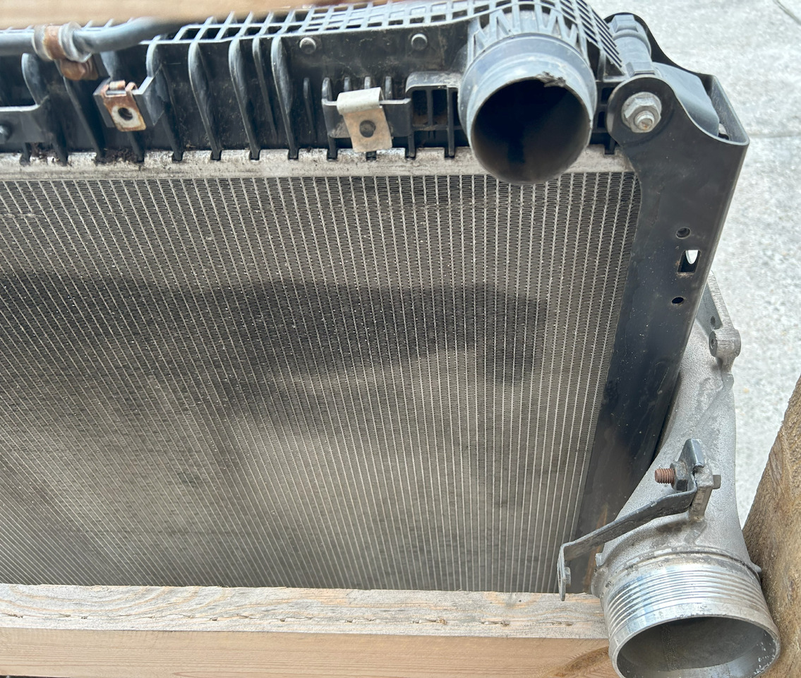 Mercedes ACTROS MP4 COOLERS SET - Радиатор: фото 4 Mercedes ACTROS MP4 COOLERS SET - Радиатор: фото 4